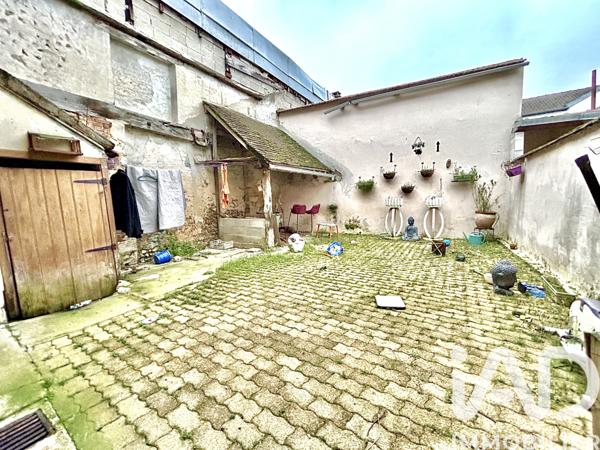 Maison à vendre 11 pièces 155 m² Villeneuve-sur-Yonne