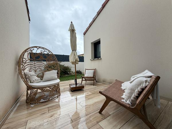 À LOUER ? MAISON T4 DE PLAIN-PIED AVEC JARDIN ET CARPORT