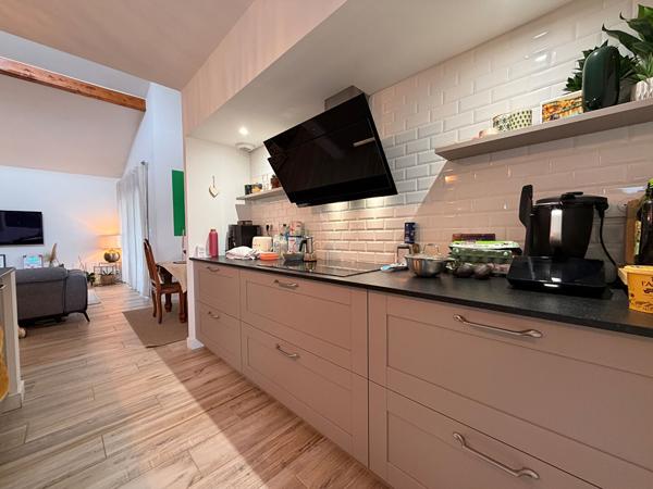 À LOUER ? MAISON T4 DE PLAIN-PIED AVEC JARDIN ET CARPORT