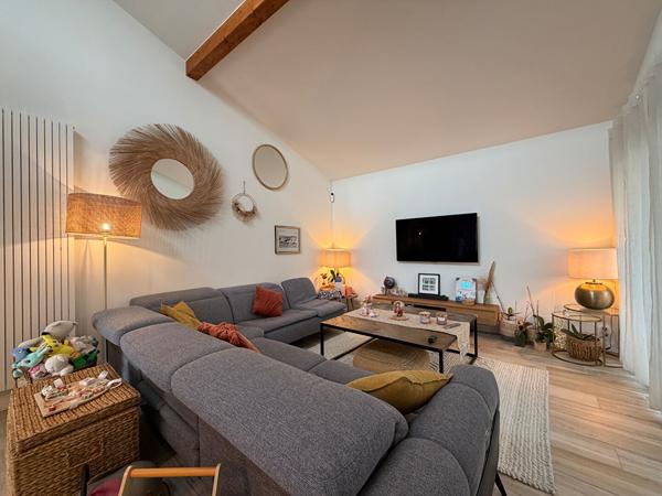 À LOUER ? MAISON T4 DE PLAIN-PIED AVEC JARDIN ET CARPORT