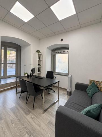 Local commercial de 72 m2 sur le cours