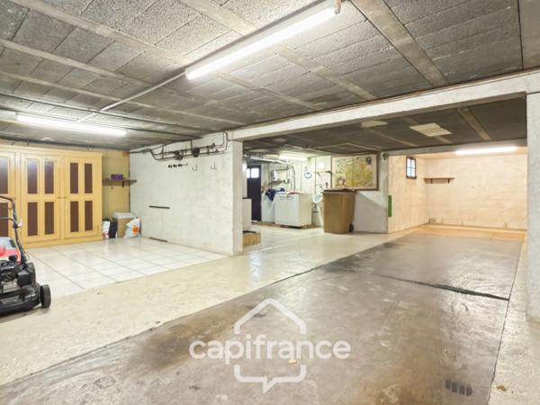 Maison 6 pièces avec jardin proche centre-ville