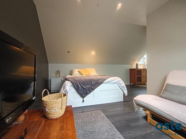 Maison 6 pièces 154 m² à Lannilis – Vie de plain-pied, 4 chambres, piscine et jardin