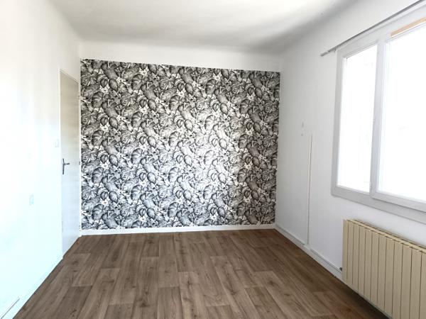 Arles (13200) Maison de ville + 4 garages