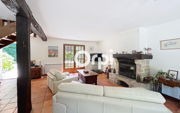 Maison à vendre    5 pièces •  Guérande