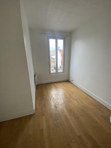 Appartement Drancy 4 routes 2 pièce(s) 40 m2