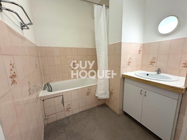 APPARTEMENT À VENDRE DE 5 PIÈCES DE 99,88 M²