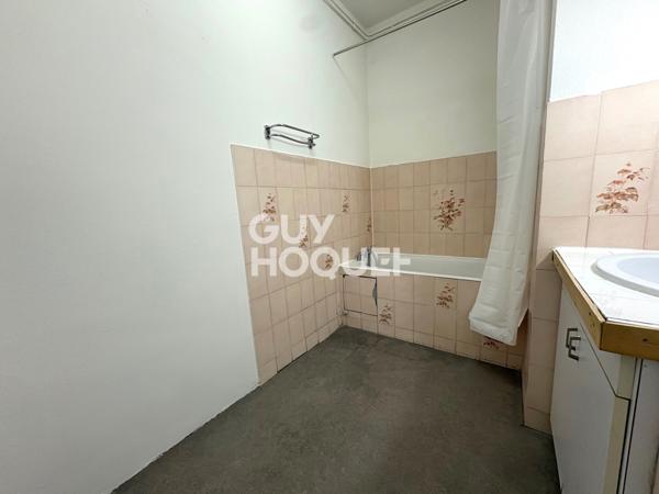 APPARTEMENT À VENDRE DE 5 PIÈCES DE 99,88 M²