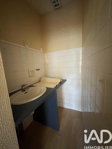 Immeuble à vendre 43 m² Barbezieux-Saint-Hilaire