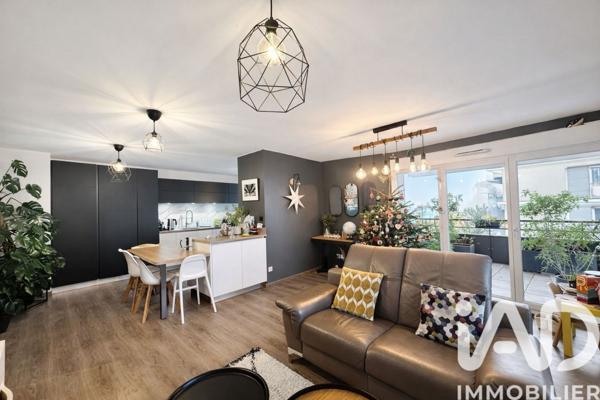 Appartement à vendre 4 pièces 93 m² Saint-Julien-en-Genevois