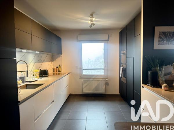 Appartement à vendre 4 pièces 93 m² Saint-Julien-en-Genevois