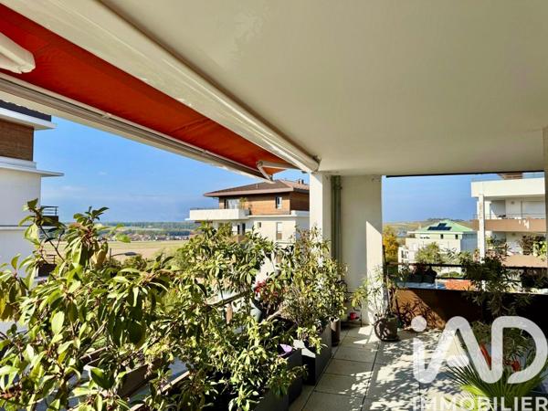 Appartement à vendre 4 pièces 93 m² Saint-Julien-en-Genevois