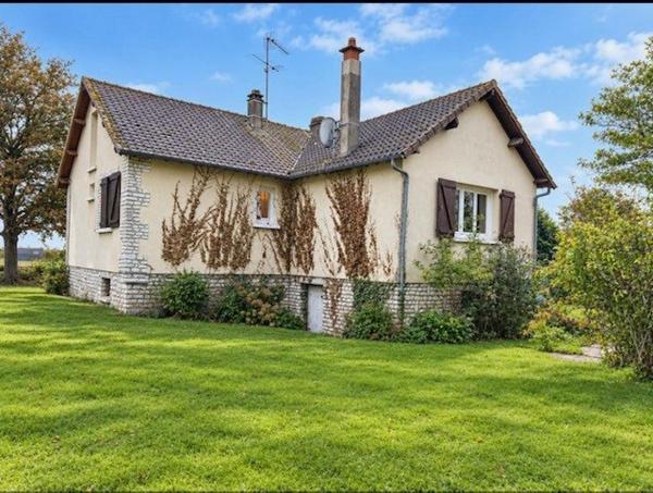 Maison de plain-pied à 5 minutes d'Anet - terrain de 2250m² avec potentiel de Division !