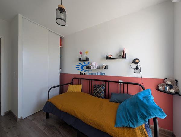 LA ROCHELLE APPARTEMENT T3 de 55 m² La rochelle LA ROCHELLE APPARTEMENT T3 de 55 m² La rochelle