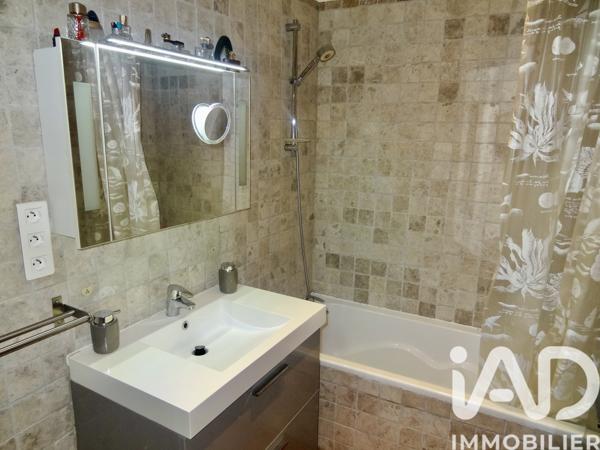 Maison à vendre 4 pièces 81,5 m² Jonquières-Saint-Vincent
