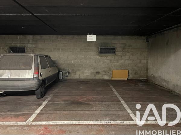 Parking à vendre 10 m² Paris 13