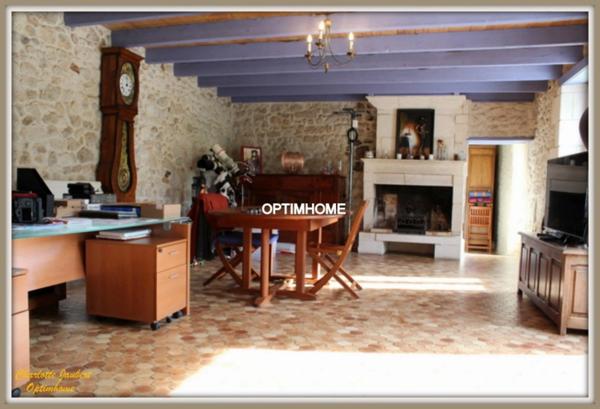 Maison à vendre 5 pièces Proche de BROSSAC (16)