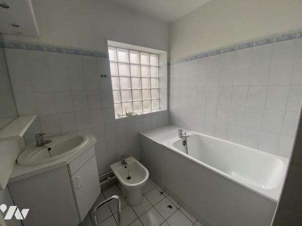 Maison 6CHS-3SDB-GGE-JARDIN