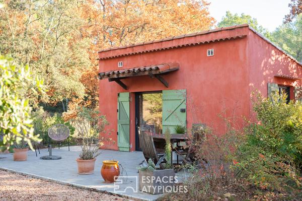 Maison de caractère dépendance, piscine et vue