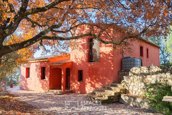 Maison de caractère dépendance, piscine et vue