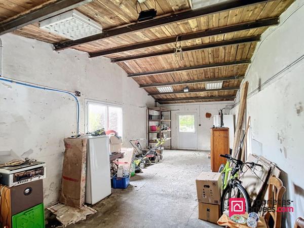 Quartier La Rochelle Prieuré-Lafond - Échoppe rochelaise à rénover sur Parcelle de 660m2 - Beau potentiel