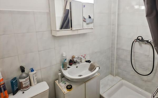 Appartement à vendre    1 pièce • 22,60 m2 Nice