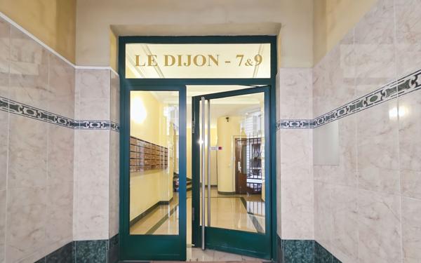 Appartement à vendre    1 pièce • 22,60 m2 Nice