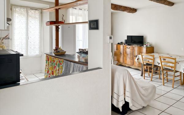 Appartement à vendre    5 pièces •  Oraison