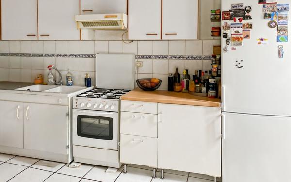 Appartement à vendre    5 pièces •  Oraison