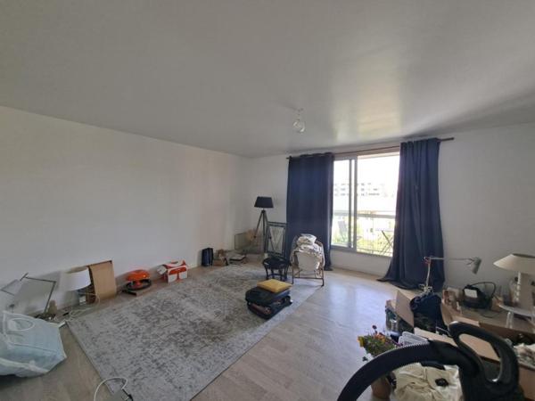 Appartement T3 à louer - 65 m² (réf : 545232)