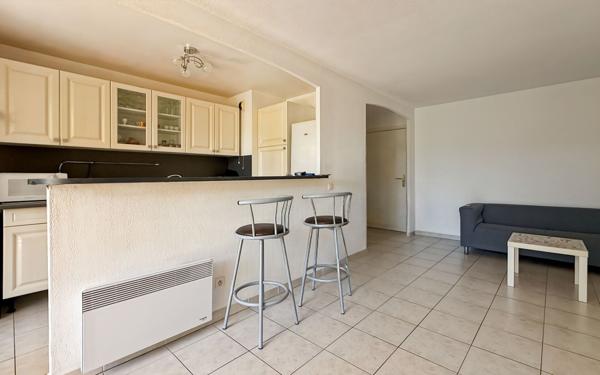 Appartement à vendre    2 pièces • 43,90 m2 Saint-Raphaël
