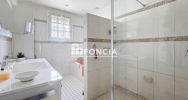À vendre Maison 5 pièces 163 m² - Saint-georges-des-groseillers 61100