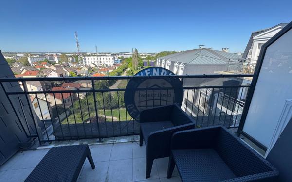 Appartement à vendre    3 pièces •  Le Blanc-Mesnil