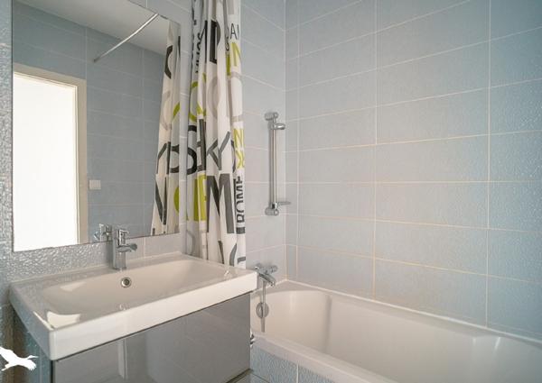 Appartement à louer 1 440 € CC Lyon 5 p 103 m² DPE C