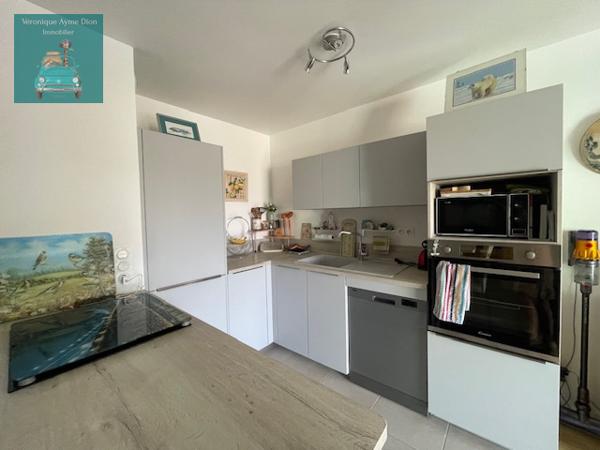 Andernos-les-Bains (33510) Très beau 3 pièces bénéficiant d'un cadre de vie des plus clément