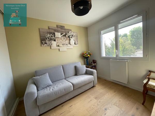 Andernos-les-Bains (33510) Très beau 3 pièces bénéficiant d'un cadre de vie des plus clément