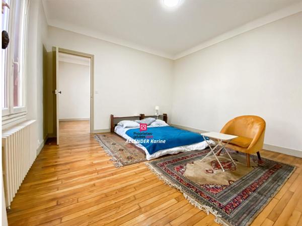 Maison Sens 8 pièce(s) 263 m2