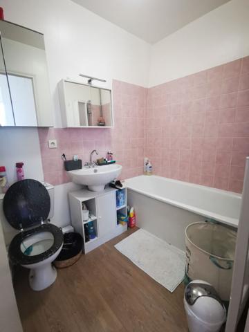 Appartement 2 pièces 48 m² avec parking