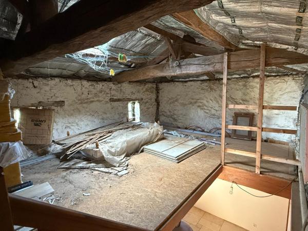 Ensemble immobilier à rénover, idéal investisseur