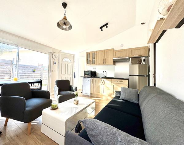 Ensemble immobilier de deux maisons indépendantes de type 4 et 3