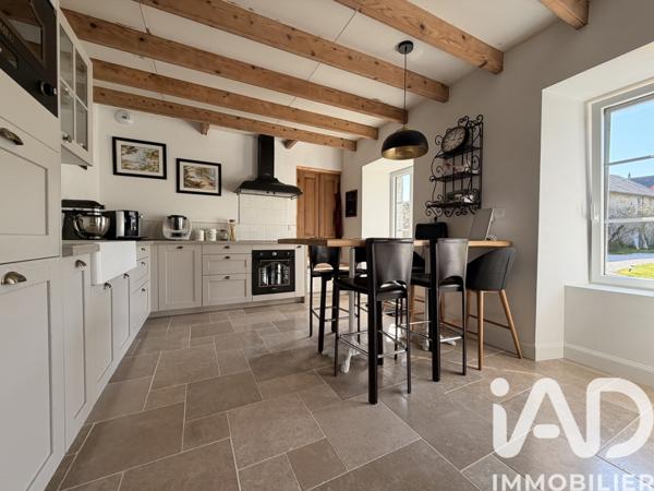 Maison à vendre 9 pièces 291 m² Montmartin-sur-Mer