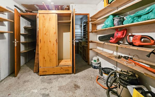 Maison à vendre    3 pièces • 61,18 m2 Forcalquier