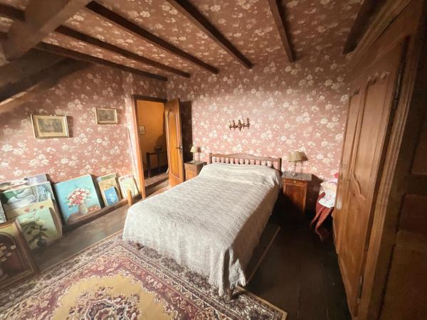 Maison, au centre-ville, De Mehun Sur Yevre