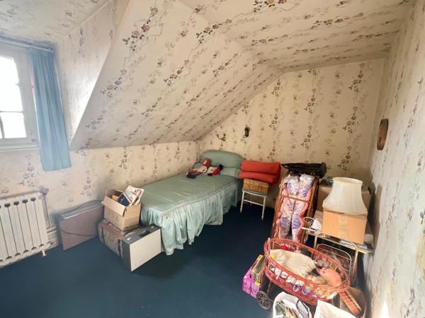 Maison, au centre-ville, De Mehun Sur Yevre