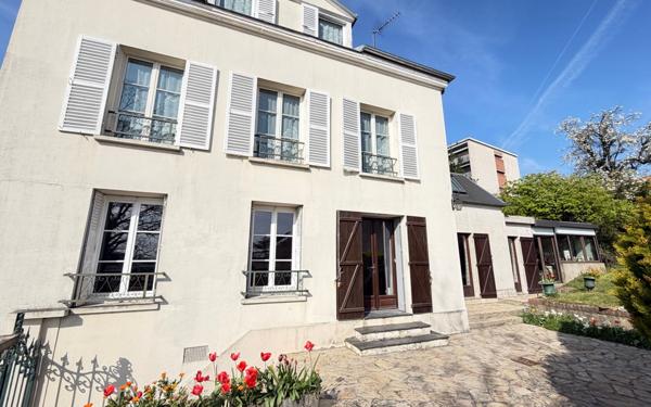 Maison à vendre    8 pièces • 163 m2 Fontenay-aux-Roses