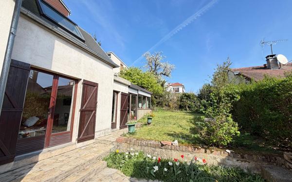 Maison à vendre    8 pièces • 163 m2 Fontenay-aux-Roses