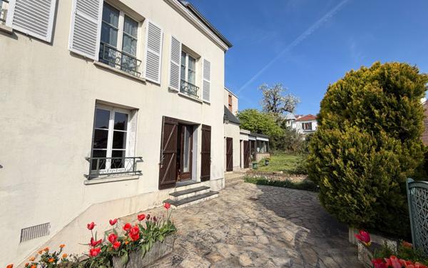Maison à vendre    8 pièces • 163 m2 Fontenay-aux-Roses