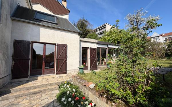 Maison à vendre    8 pièces • 163 m2 Fontenay-aux-Roses