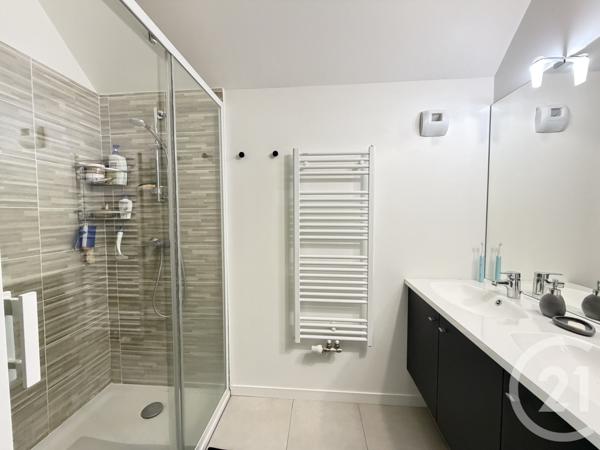 Appartement T4 à vendre  4 pièces - 95,89 m2 BEGLES - 33