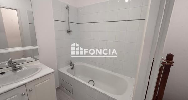 Location Appartement 3 pièces 62.75 m² - Le Versoud 38420